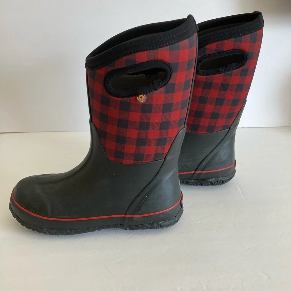 Bogs Kids Black and Red Plaid Waterproof Rain Boots Youth Size 4